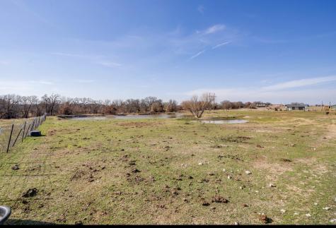 670 Loggins Trail Poolville TX 76487