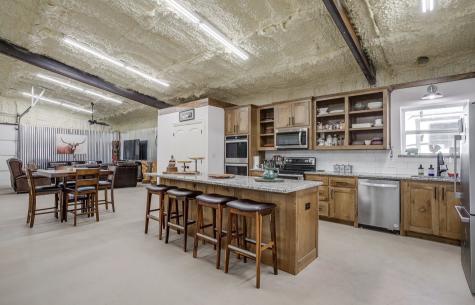 670 Loggins Trail Poolville TX 76487