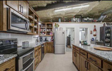 670 Loggins Trail Poolville TX 76487