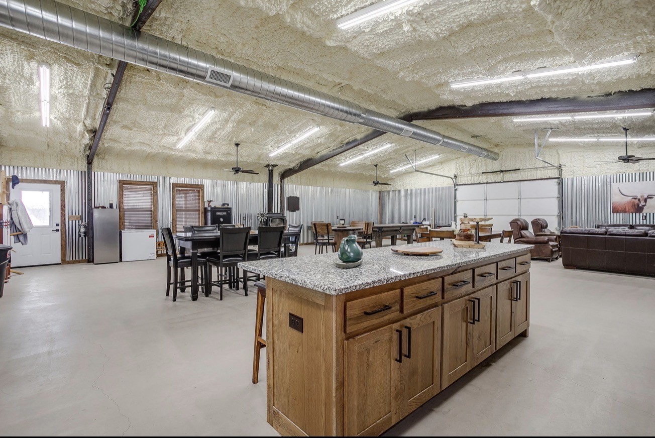 670 Loggins Trail Poolville TX 76487