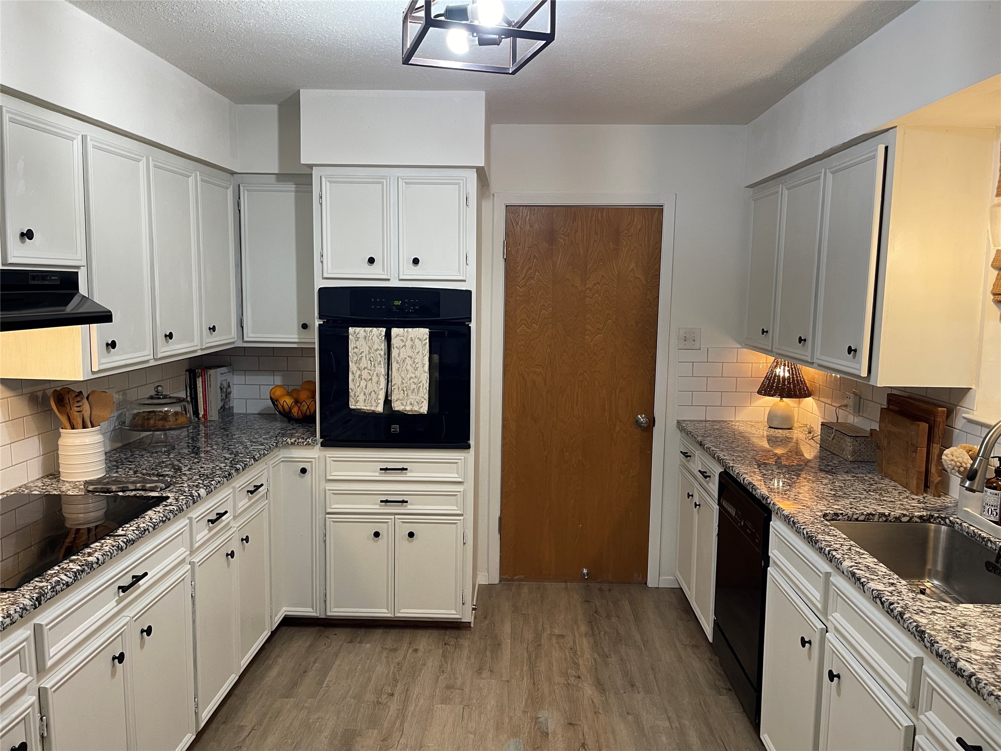 1105 La Villeta Street Mexia TX 76667