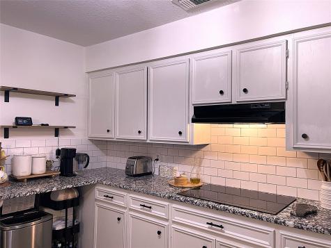 1105 La Villeta Street Mexia TX 76667