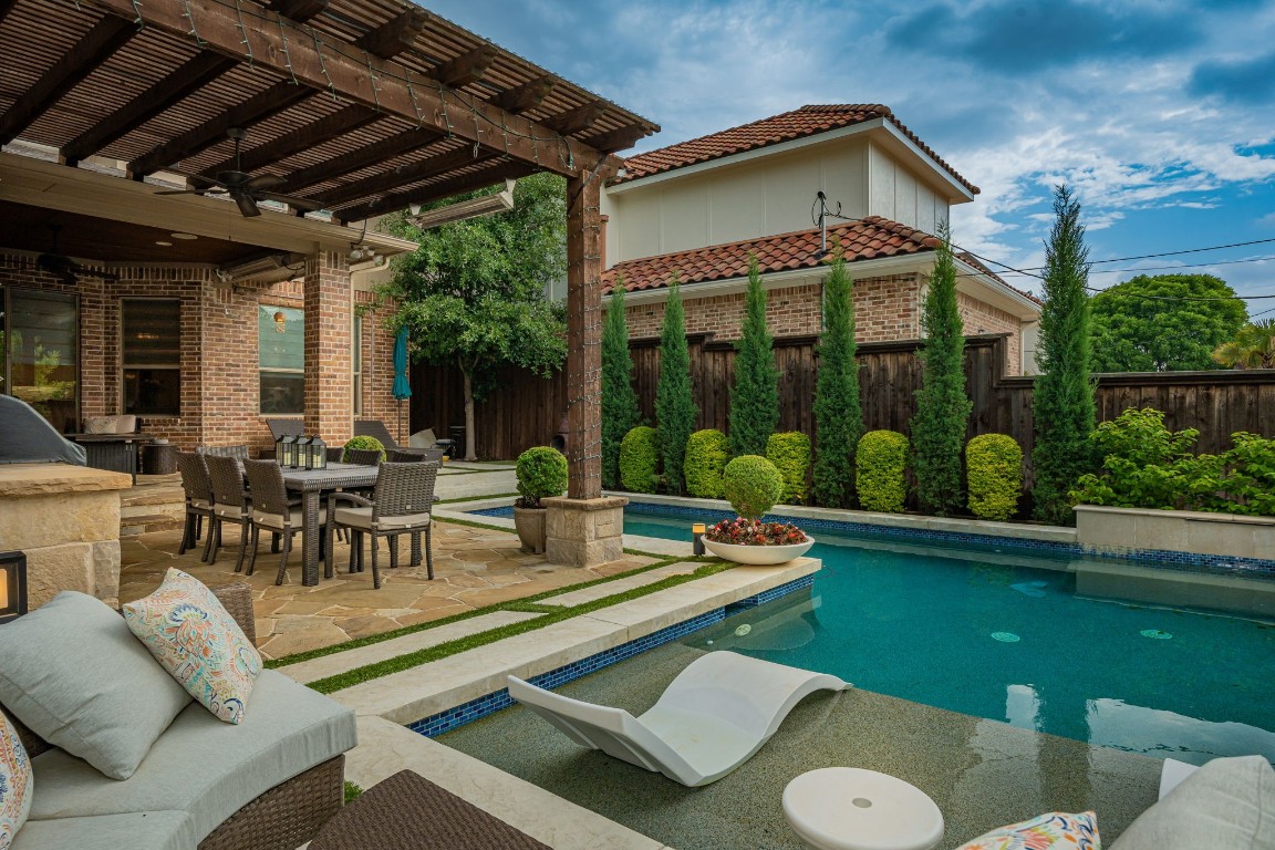 6530 Vanderbilt Avenue Dallas TX 75214