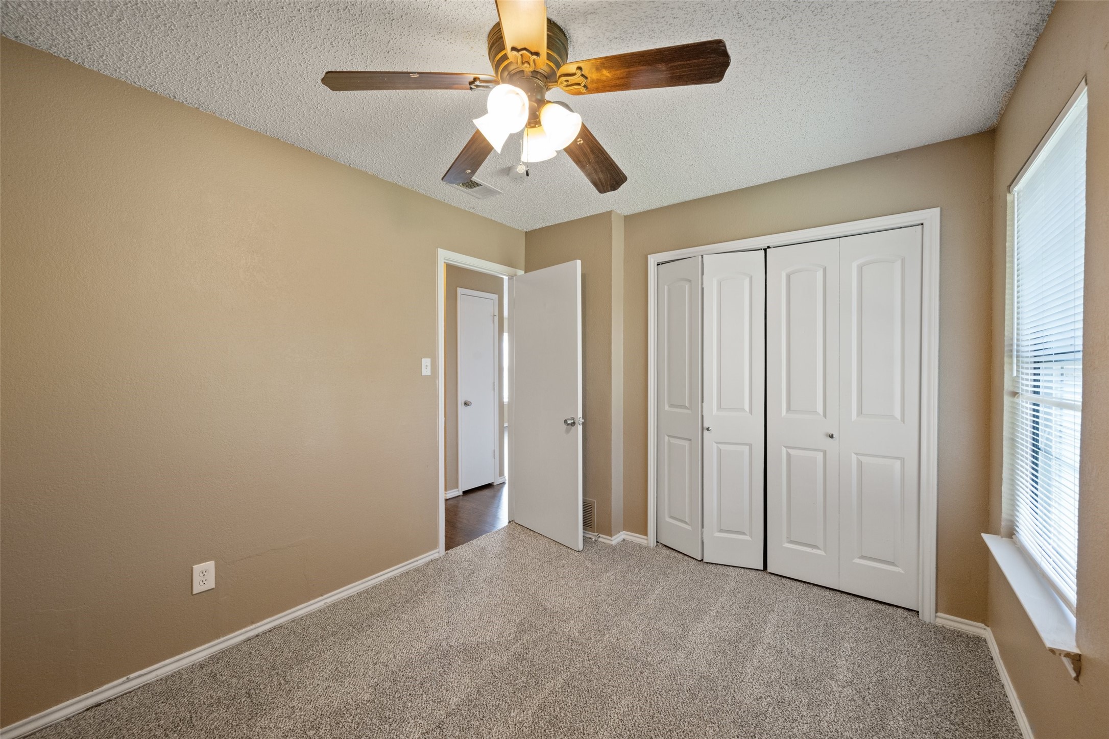 4756 Hollow Tree Drive Arlington TX 76018