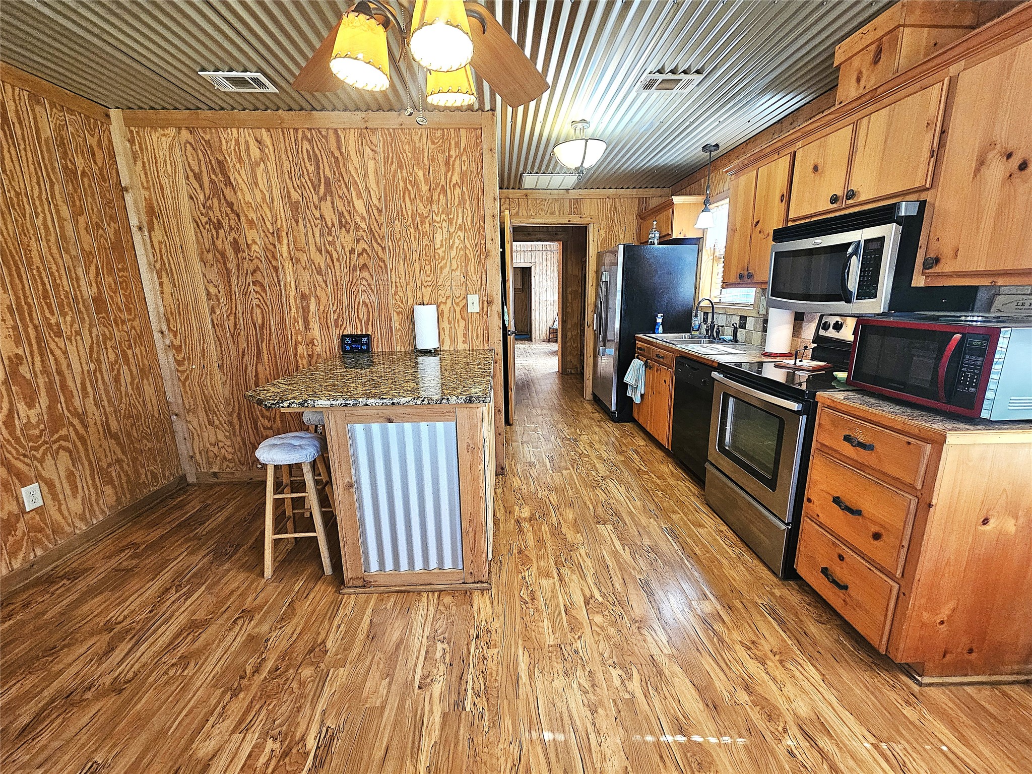 414 Lcr 763 Groesbeck TX 76642