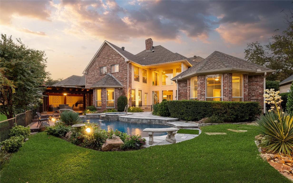 5612 Walnut Springs Court Dallas TX 75252