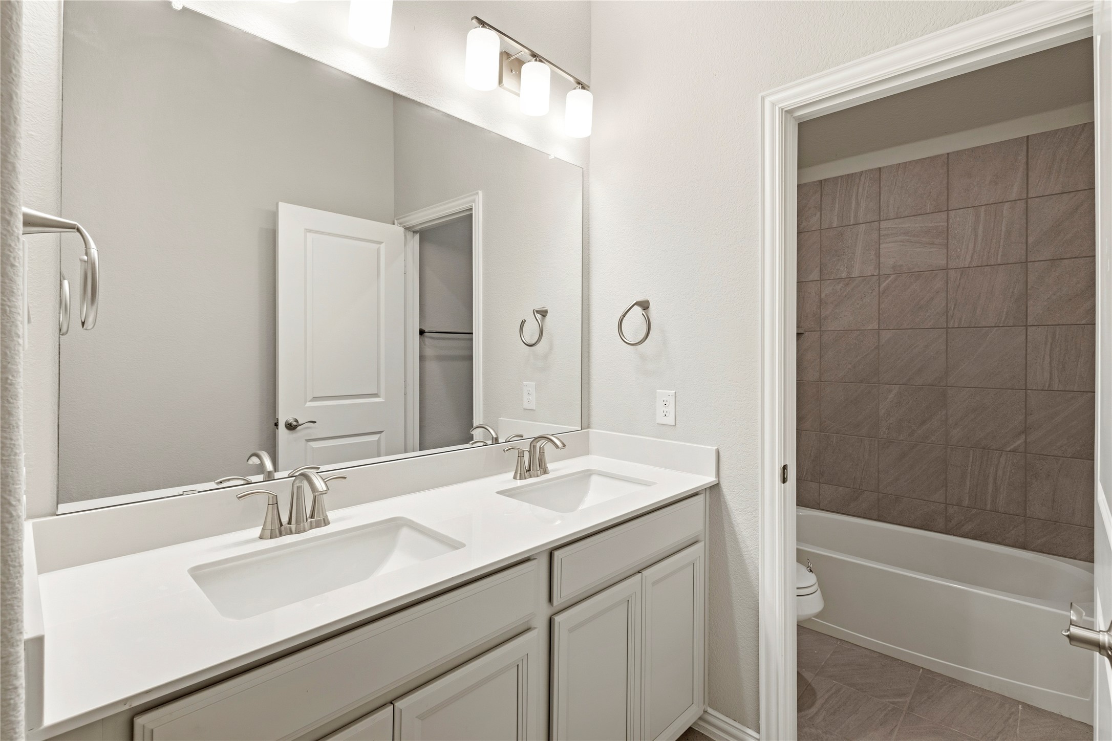 2213 Cherrybark Trail Little Elm TX 75068