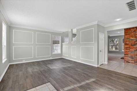 6114 Pinwood Circle Arlington TX 76001