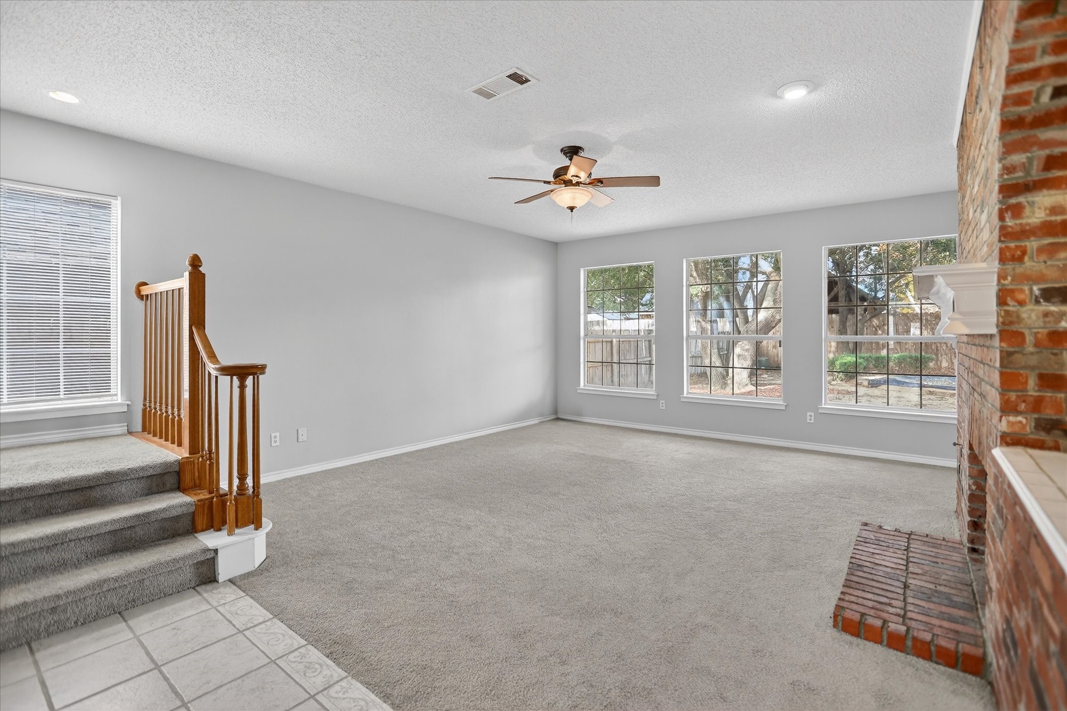 6114 Pinwood Circle Arlington TX 76001