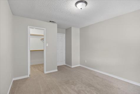 6114 Pinwood Circle Arlington TX 76001