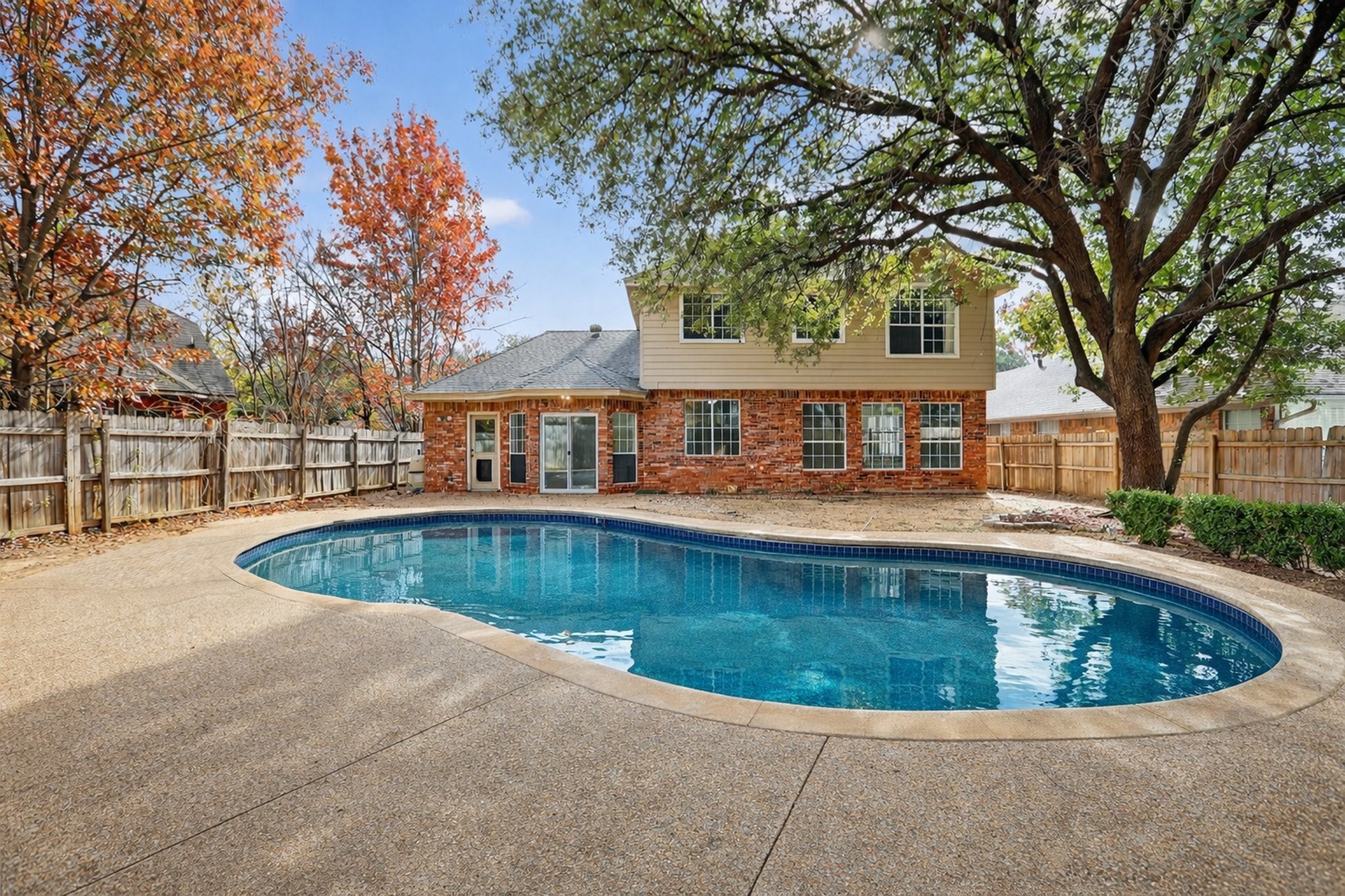 6114 Pinwood Circle Arlington TX 76001