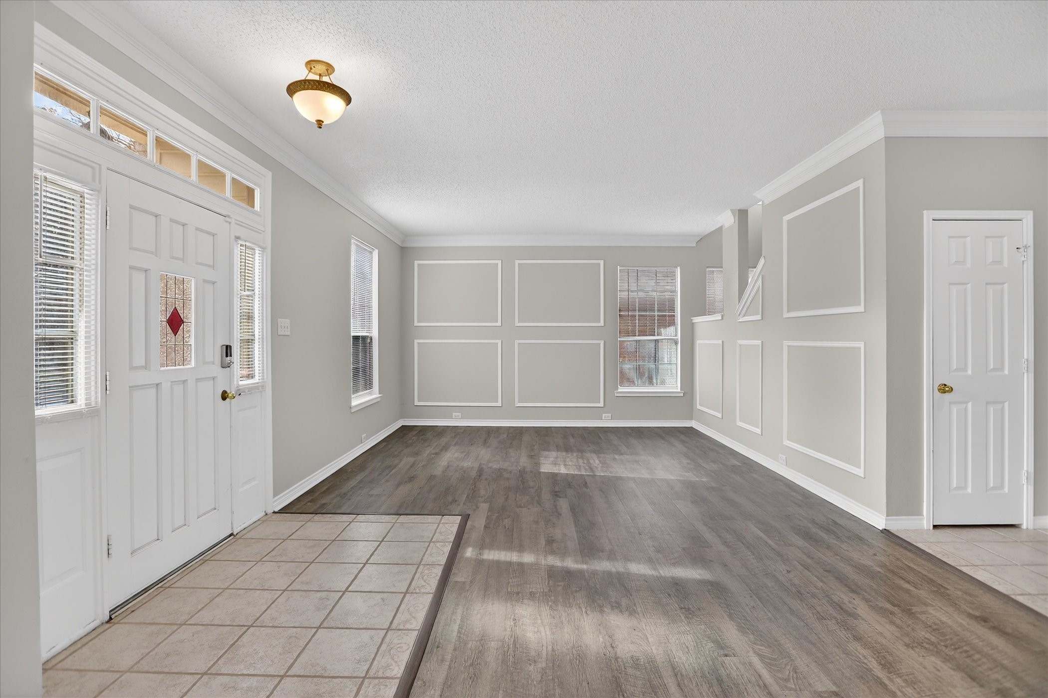6114 Pinwood Circle Arlington TX 76001