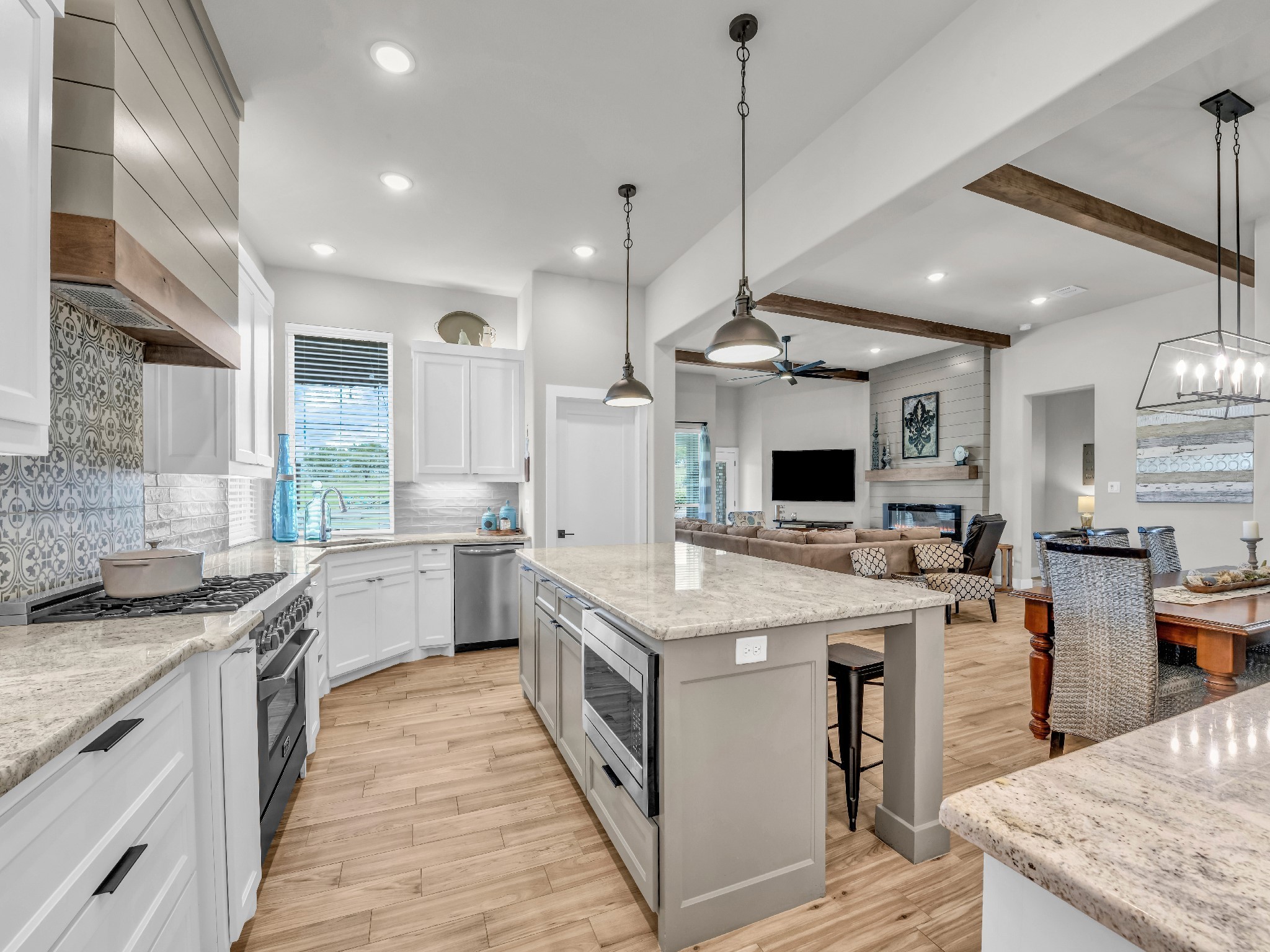 129 Maravilla Drive Aledo TX 76008