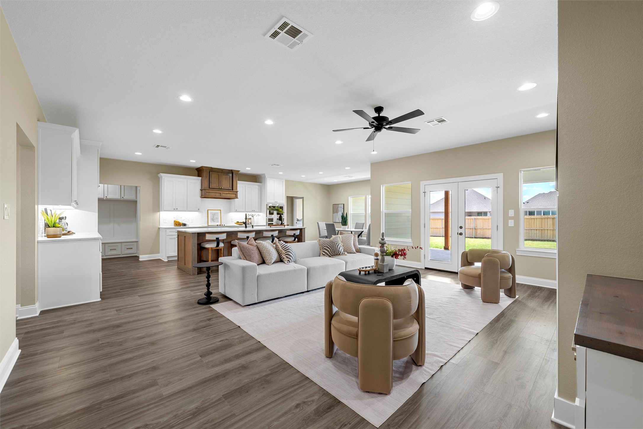 929 Northern Dancer Drive Hewitt TX 76643