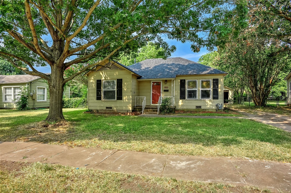 1606 N Wharton Street Sherman TX 75092