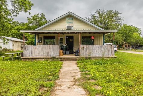 1003 W 5th Street Clifton TX 76634