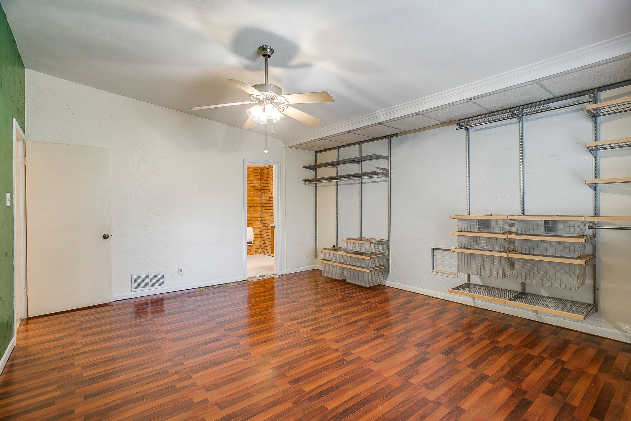 1100 Mockingbird Lane Arlington TX 76013