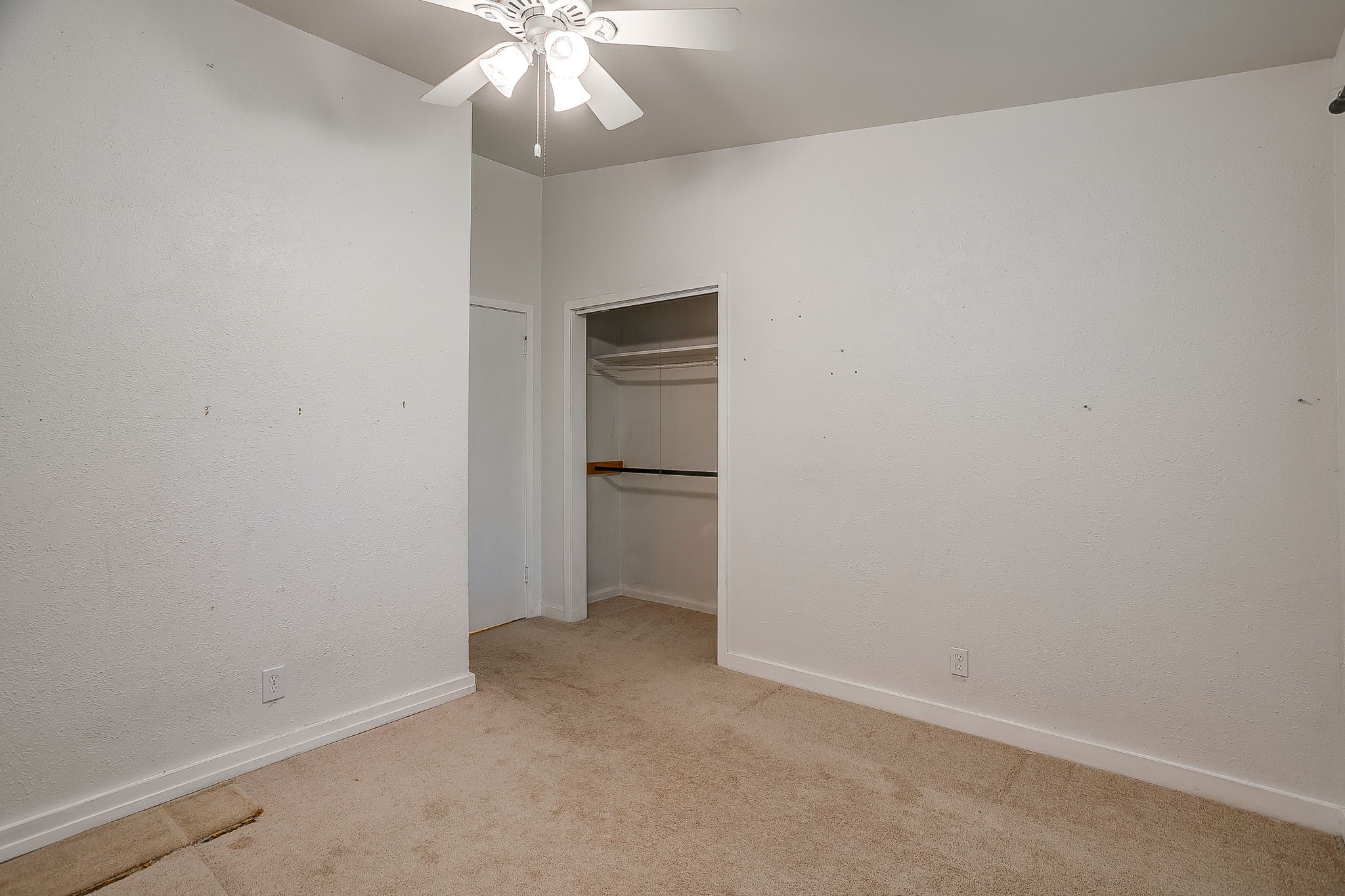1100 Mockingbird Lane Arlington TX 76013