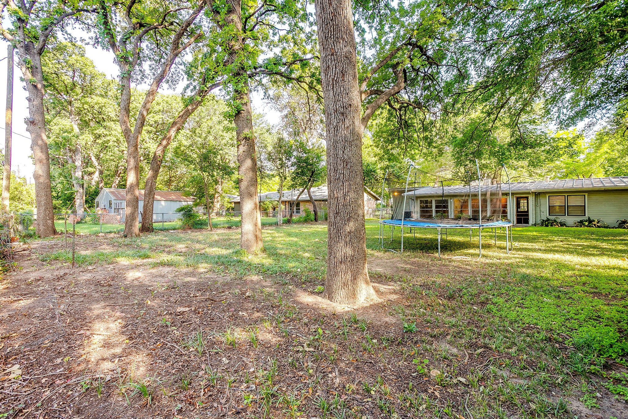 1100 Mockingbird Lane Arlington TX 76013