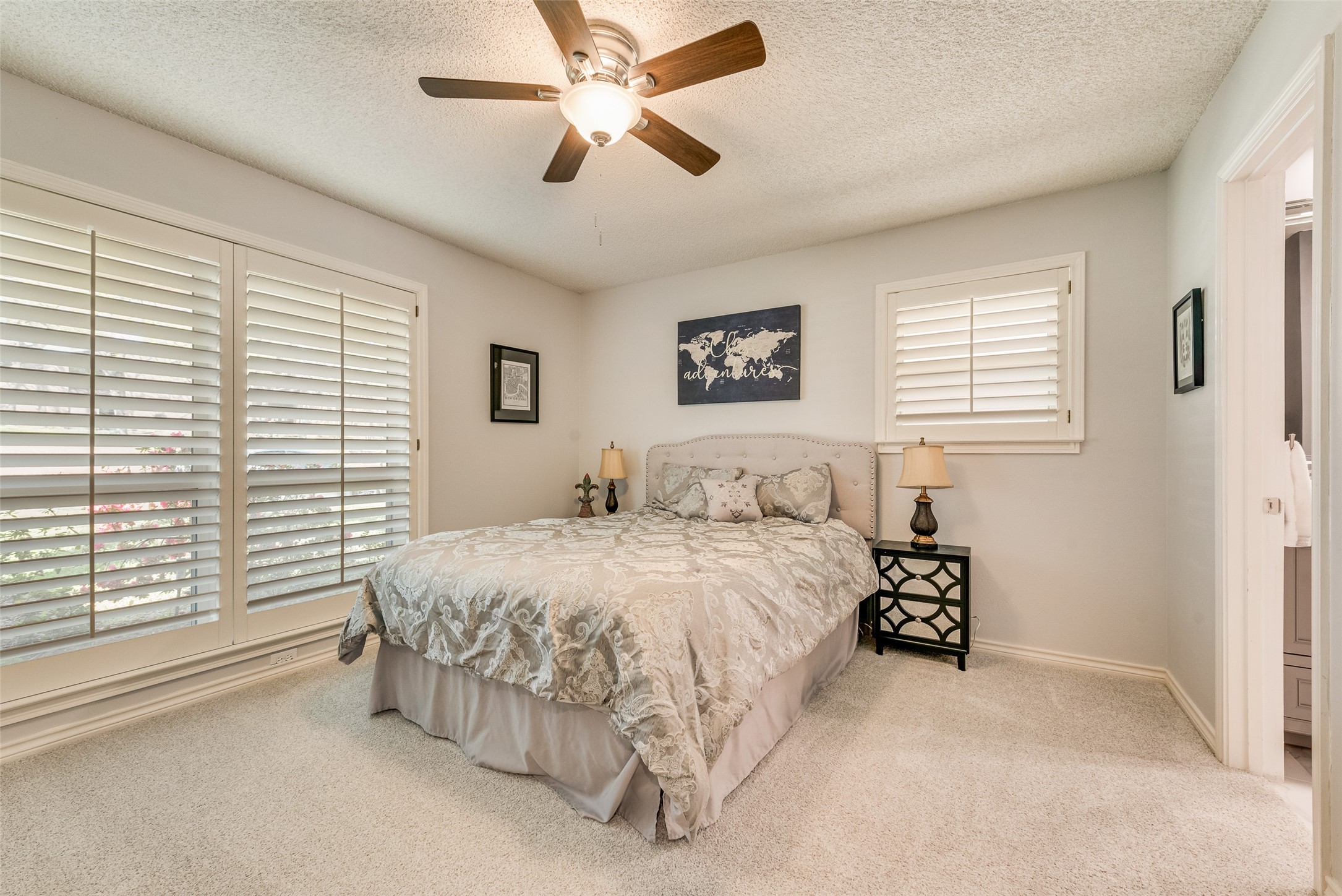 805 Crowley Road Arlington TX 76012