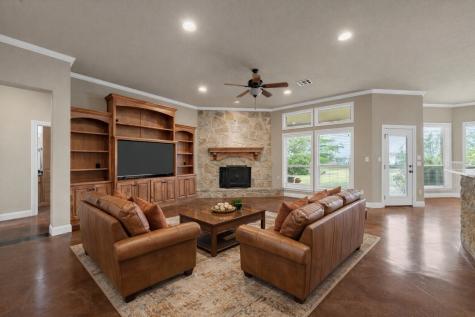 504 Casa Del Rancho Road Lorena TX 76655