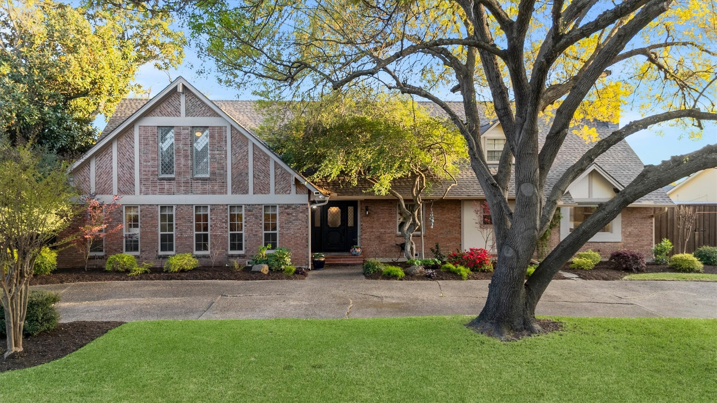 7110 Mossvine Drive Dallas TX 75254