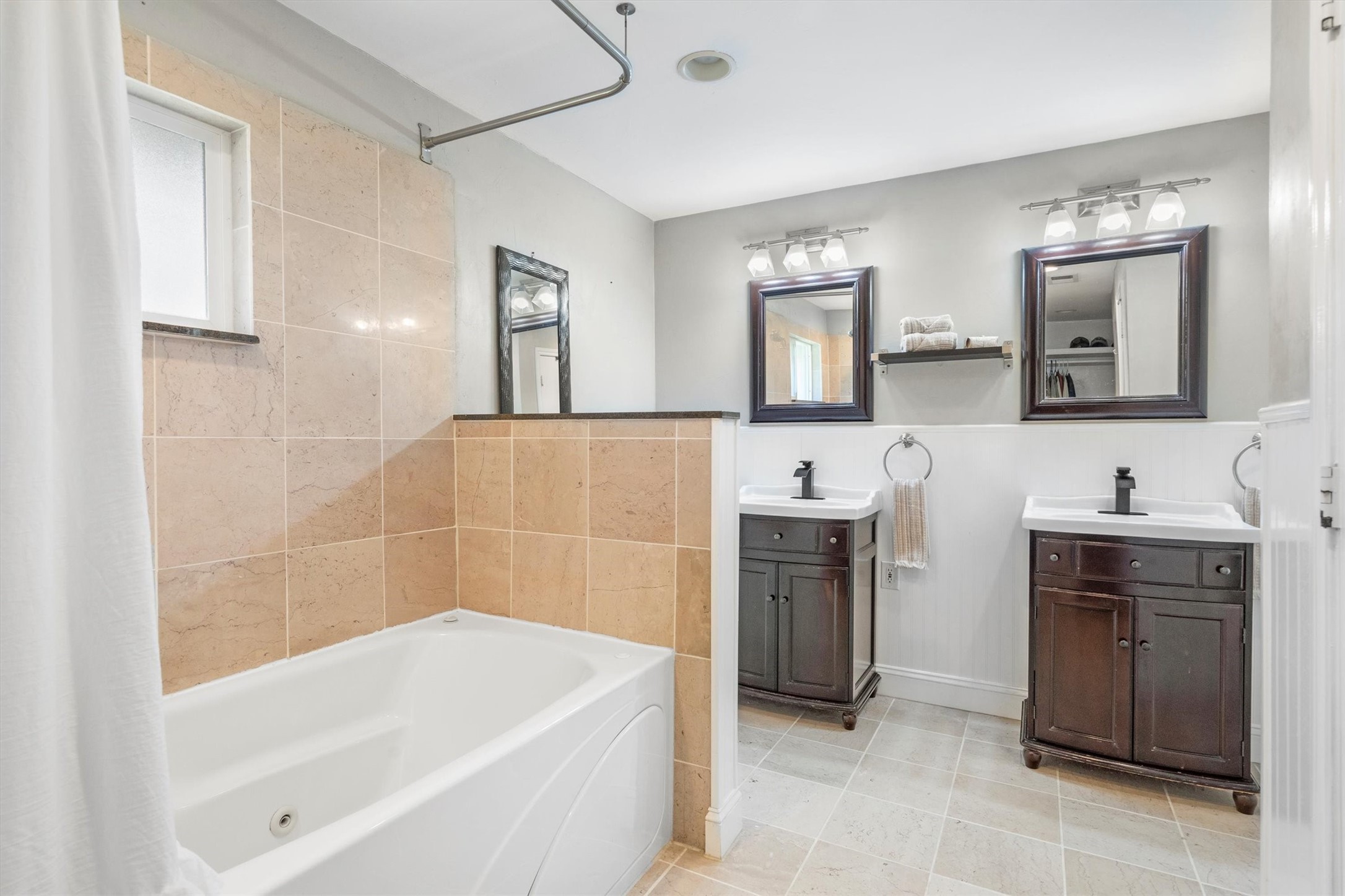 2016 Pembrooke Place Denton TX 76205