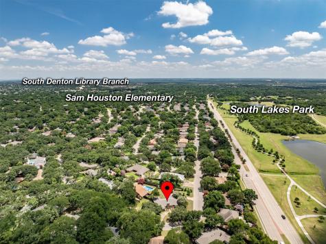 2016 Pembrooke Place Denton TX 76205