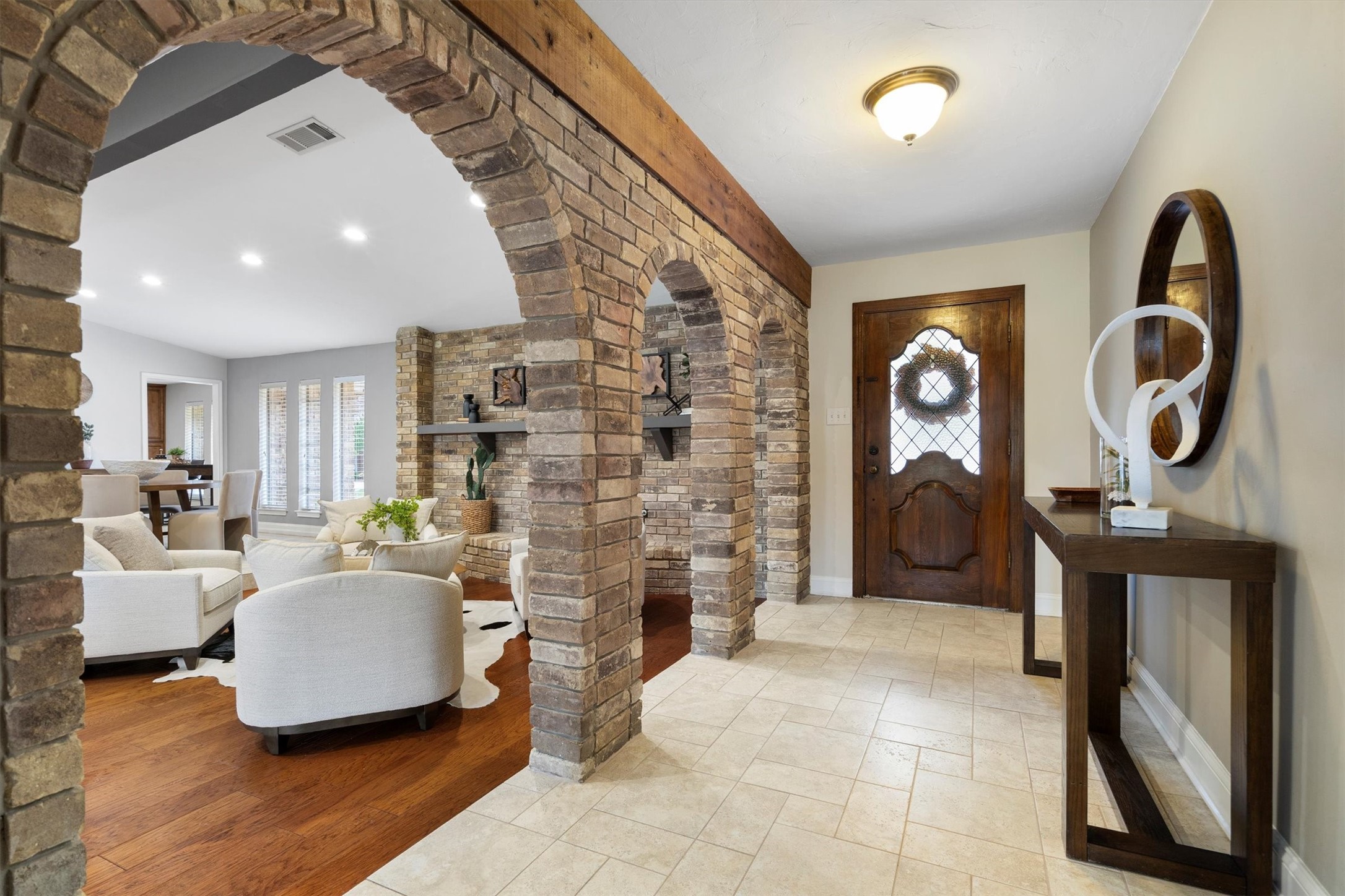 2016 Pembrooke Place Denton TX 76205
