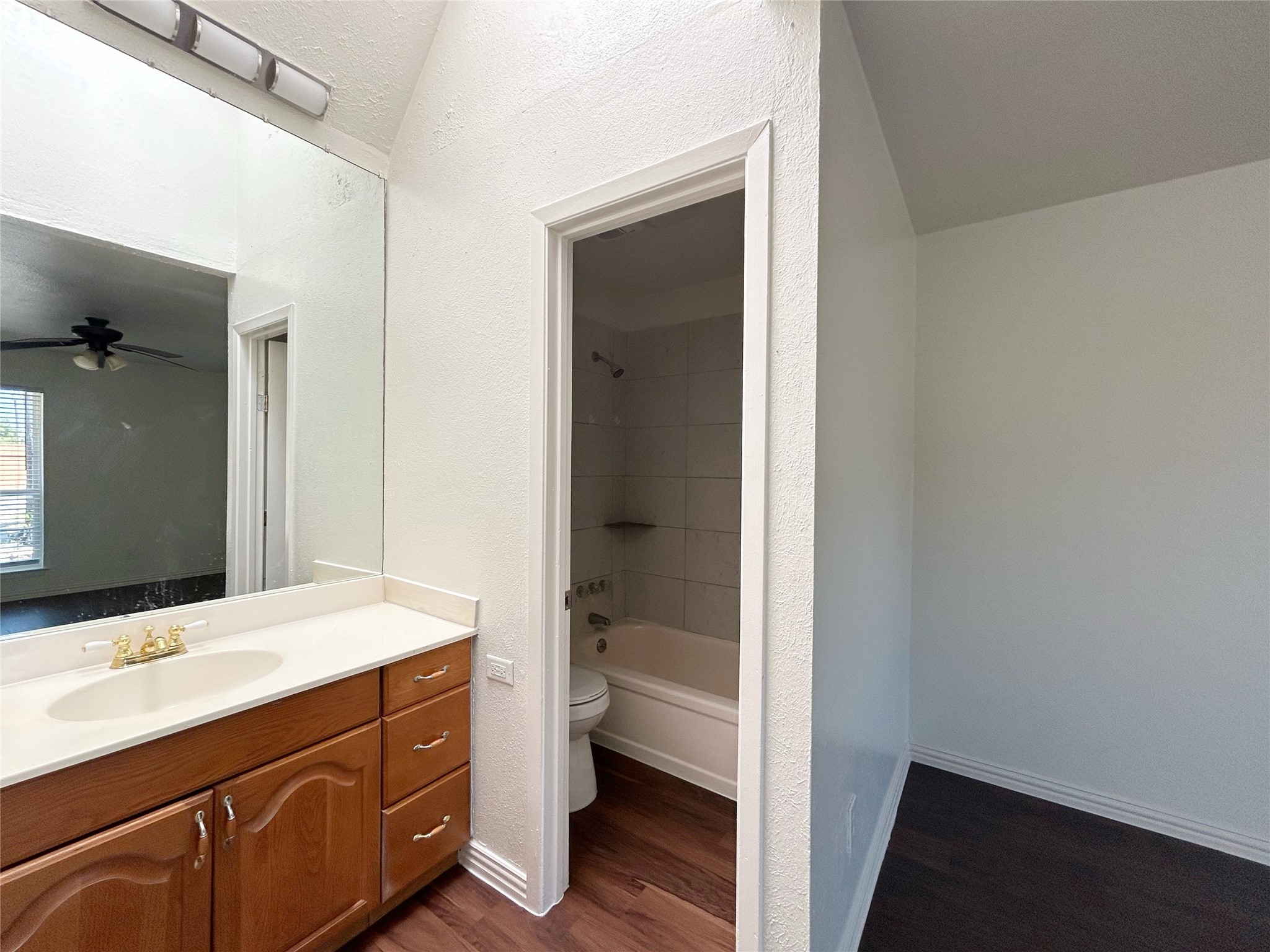 1210 Goodwin Drive Garland TX 75042