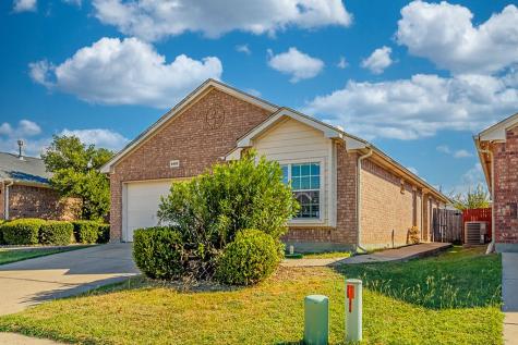6408 Claire Drive Fort Worth TX 76131