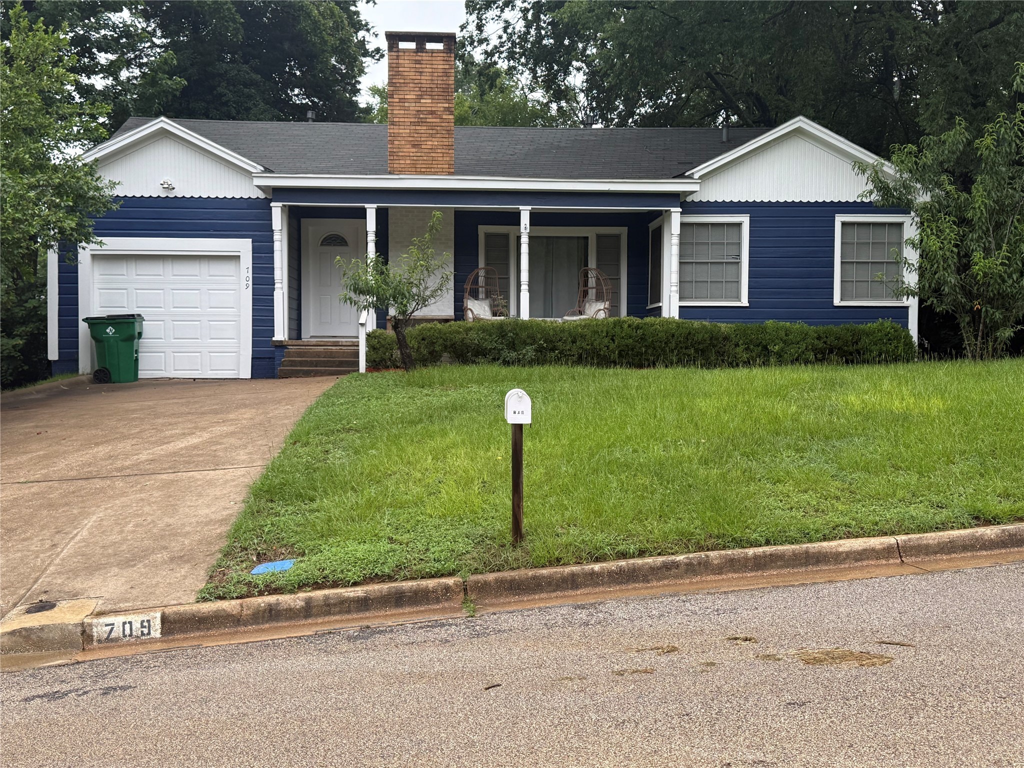 709 Highland Drive Palestine TX 75801