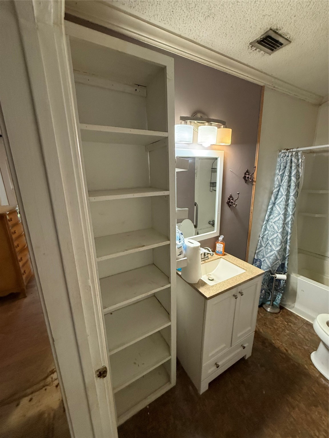 709 Highland Drive Palestine TX 75801