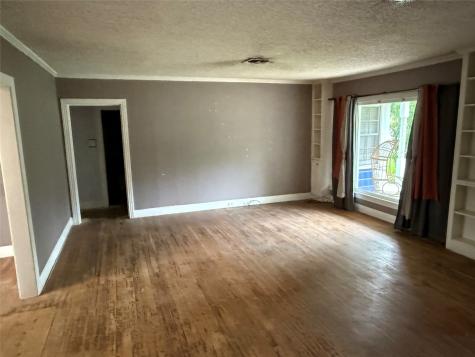 709 Highland Drive Palestine TX 75801