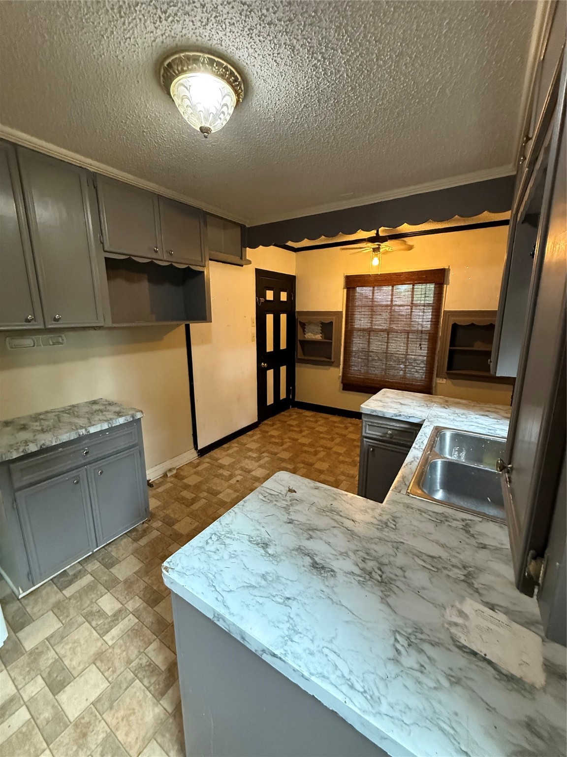 709 Highland Drive Palestine TX 75801