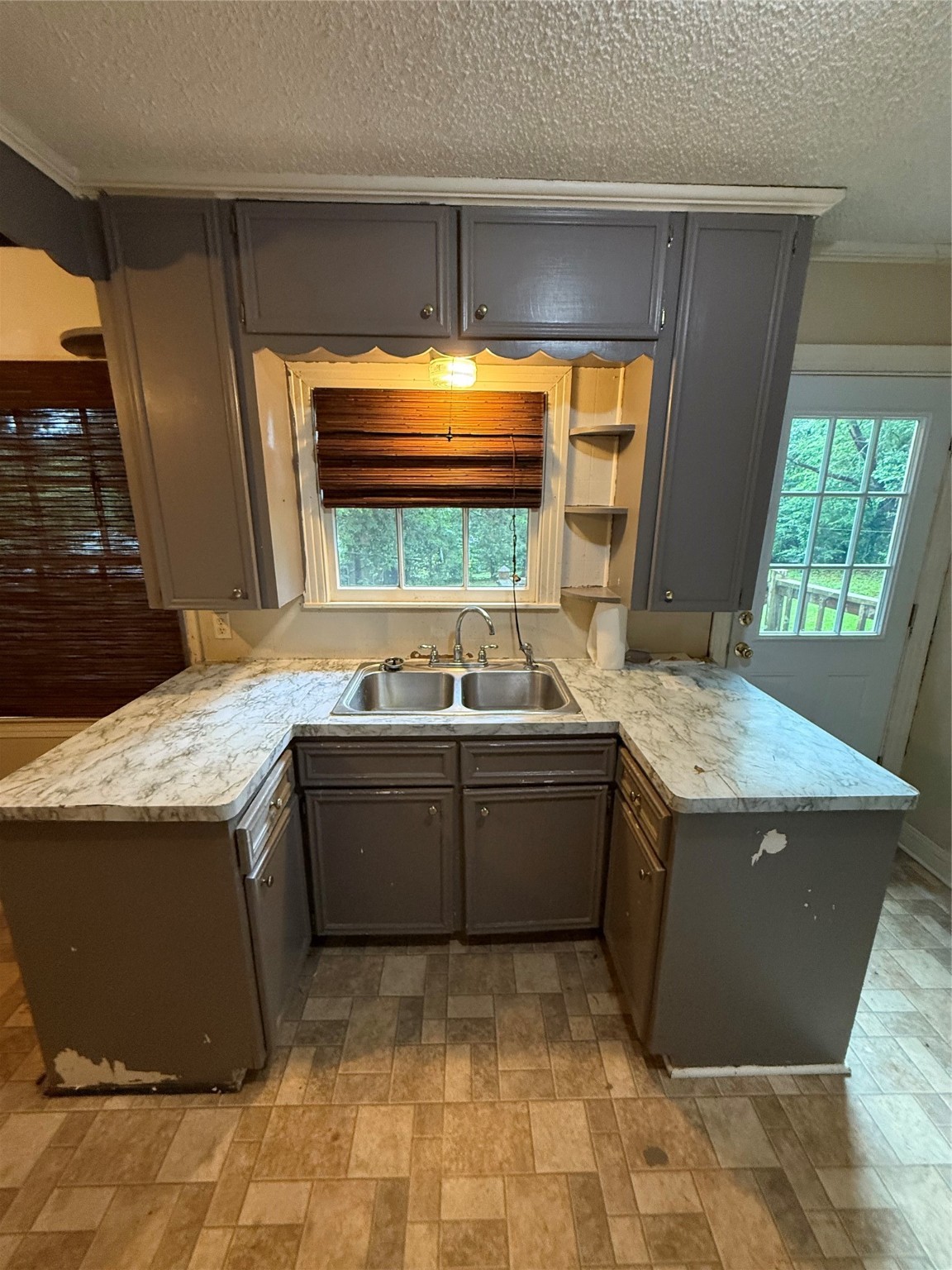 709 Highland Drive Palestine TX 75801