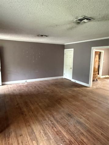709 Highland Drive Palestine TX 75801