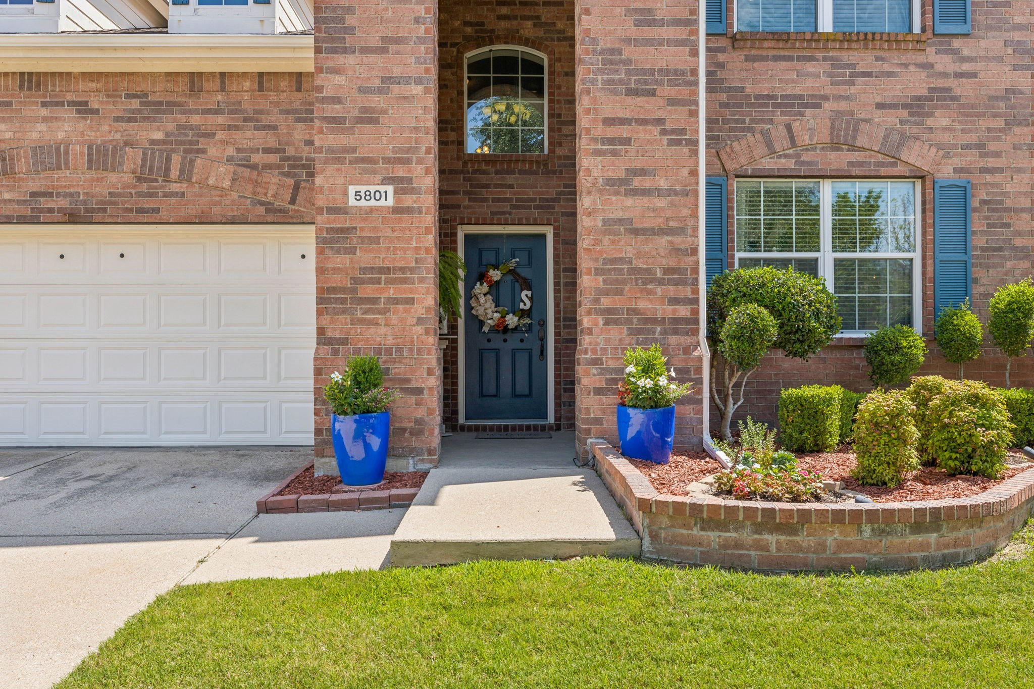 5801 Meadowglen Drive Denton TX 76226