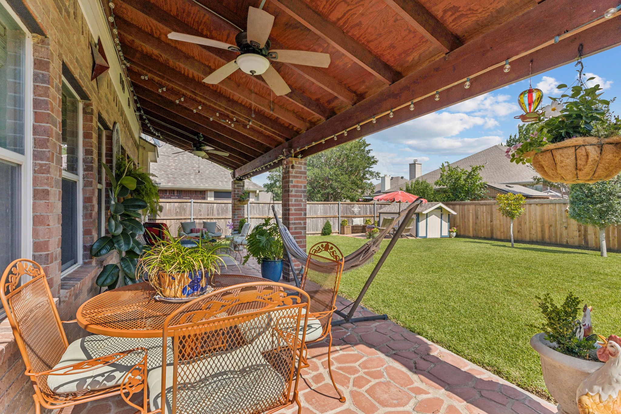 5801 Meadowglen Drive Denton TX 76226