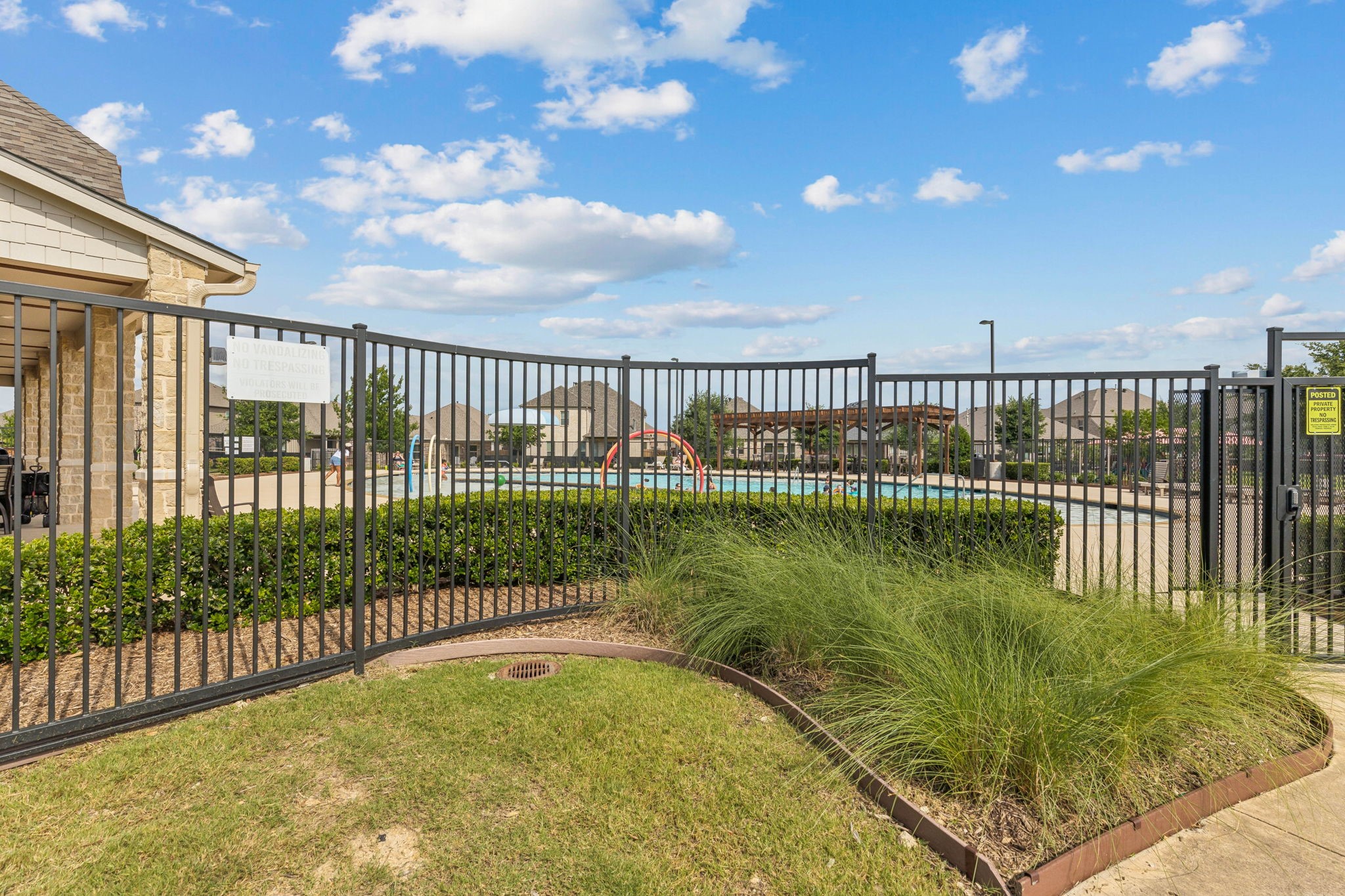 5801 Meadowglen Drive Denton TX 76226