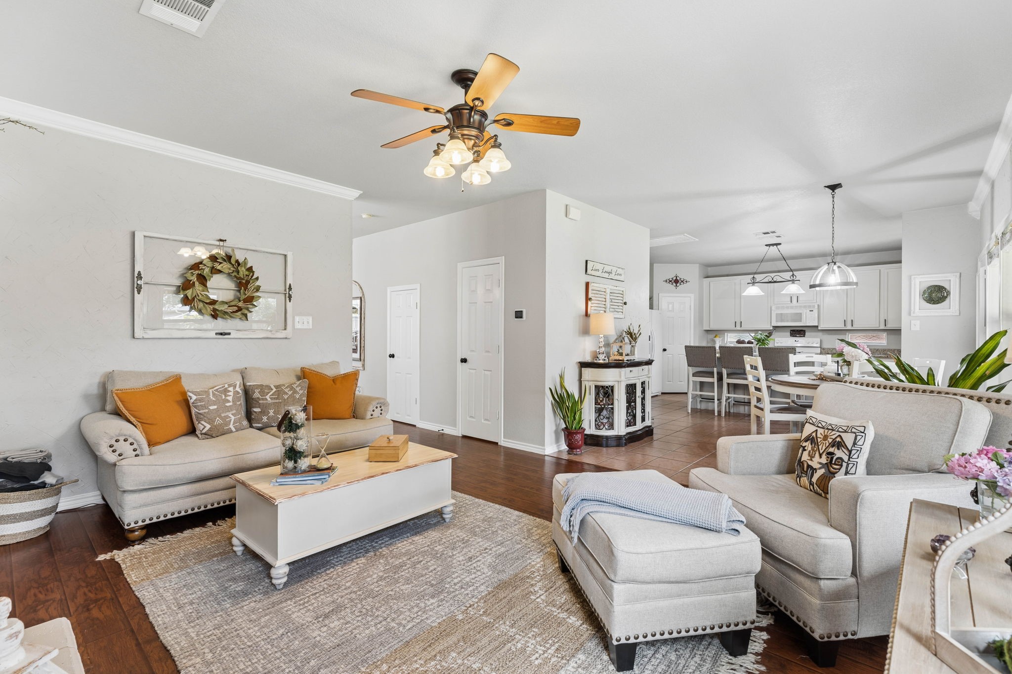 5801 Meadowglen Drive Denton TX 76226