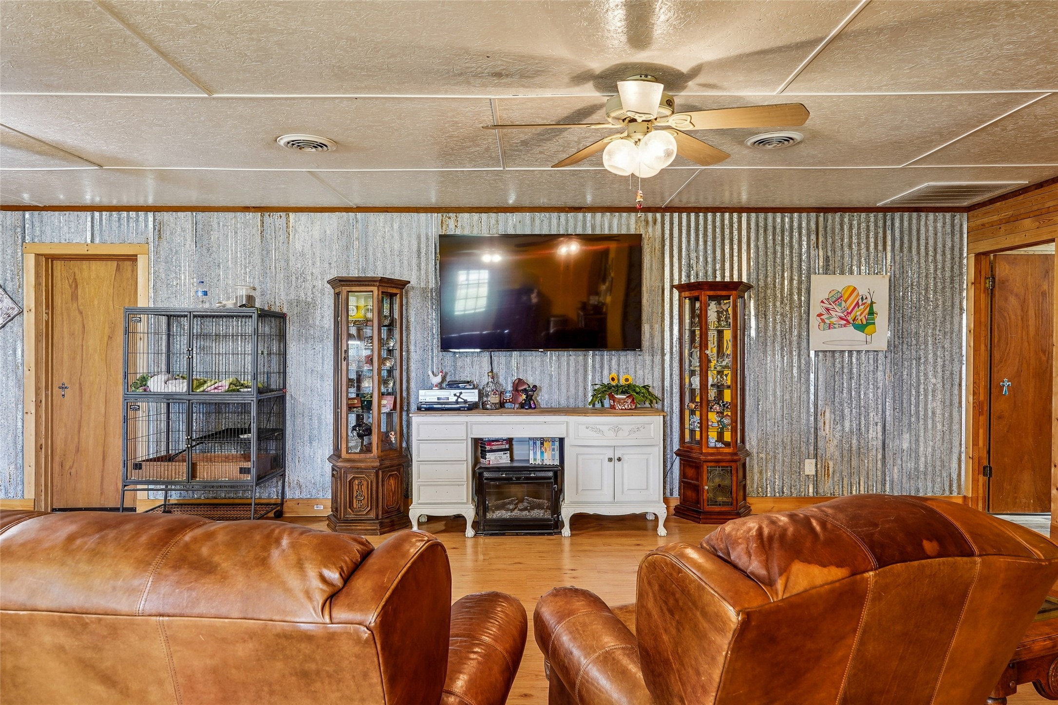 1406 N Johnson Loop Montague TX 76251