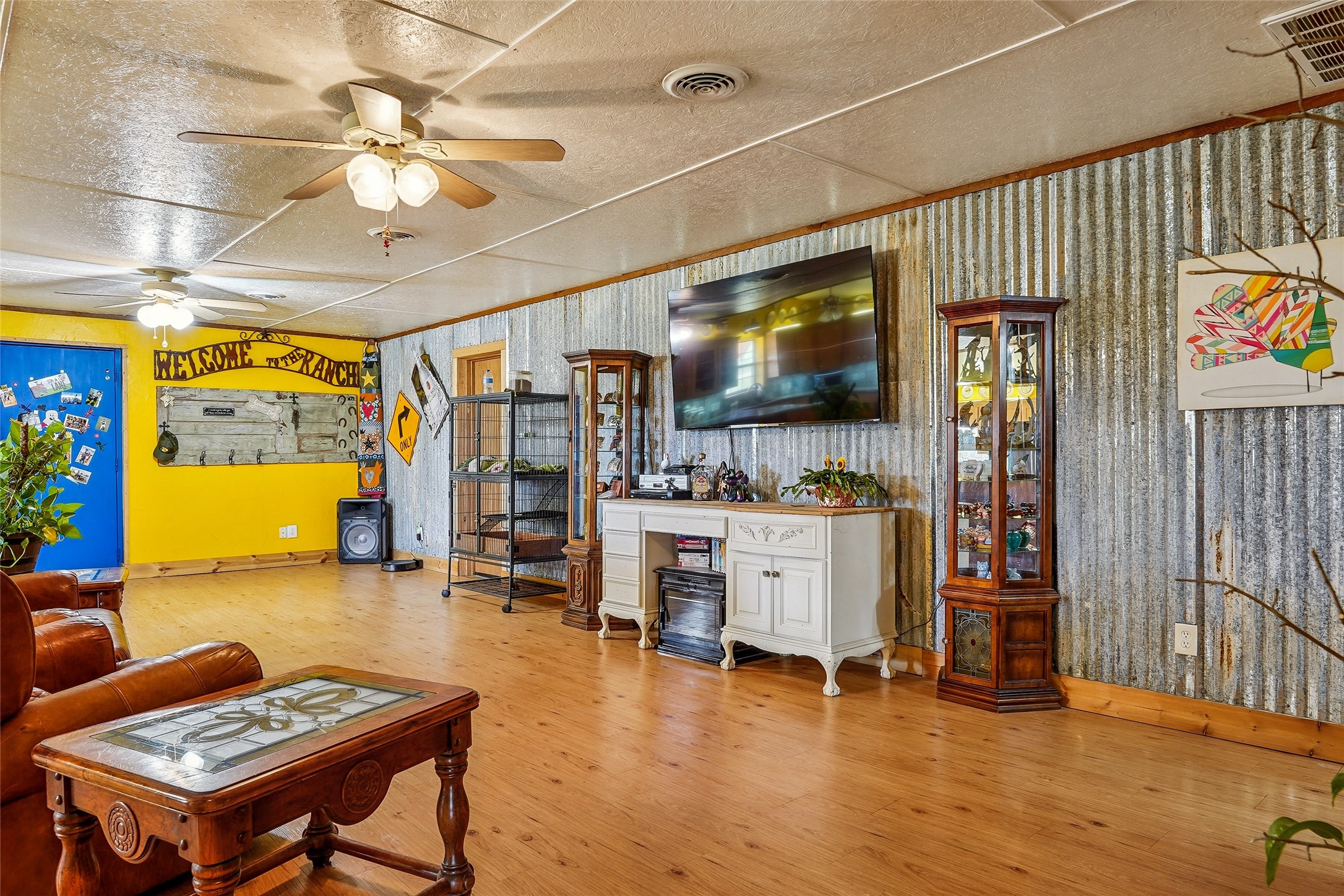 1406 N Johnson Loop Montague TX 76251