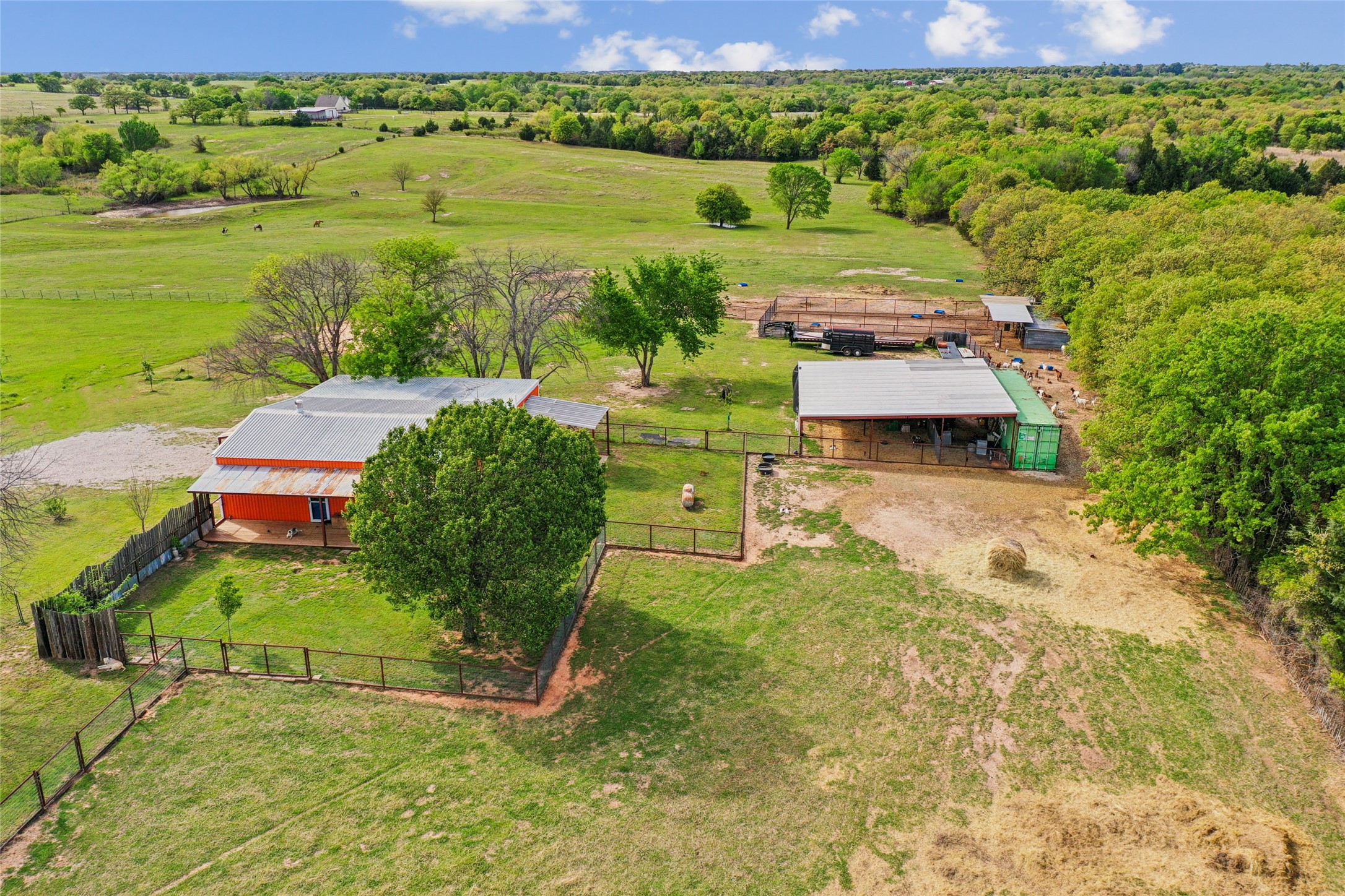 1406 N Johnson Loop Montague TX 76251