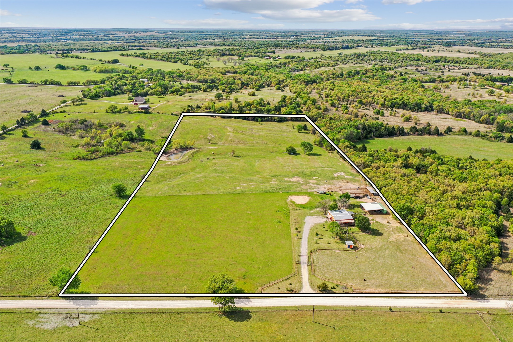 1406 N Johnson Loop Montague TX 76251