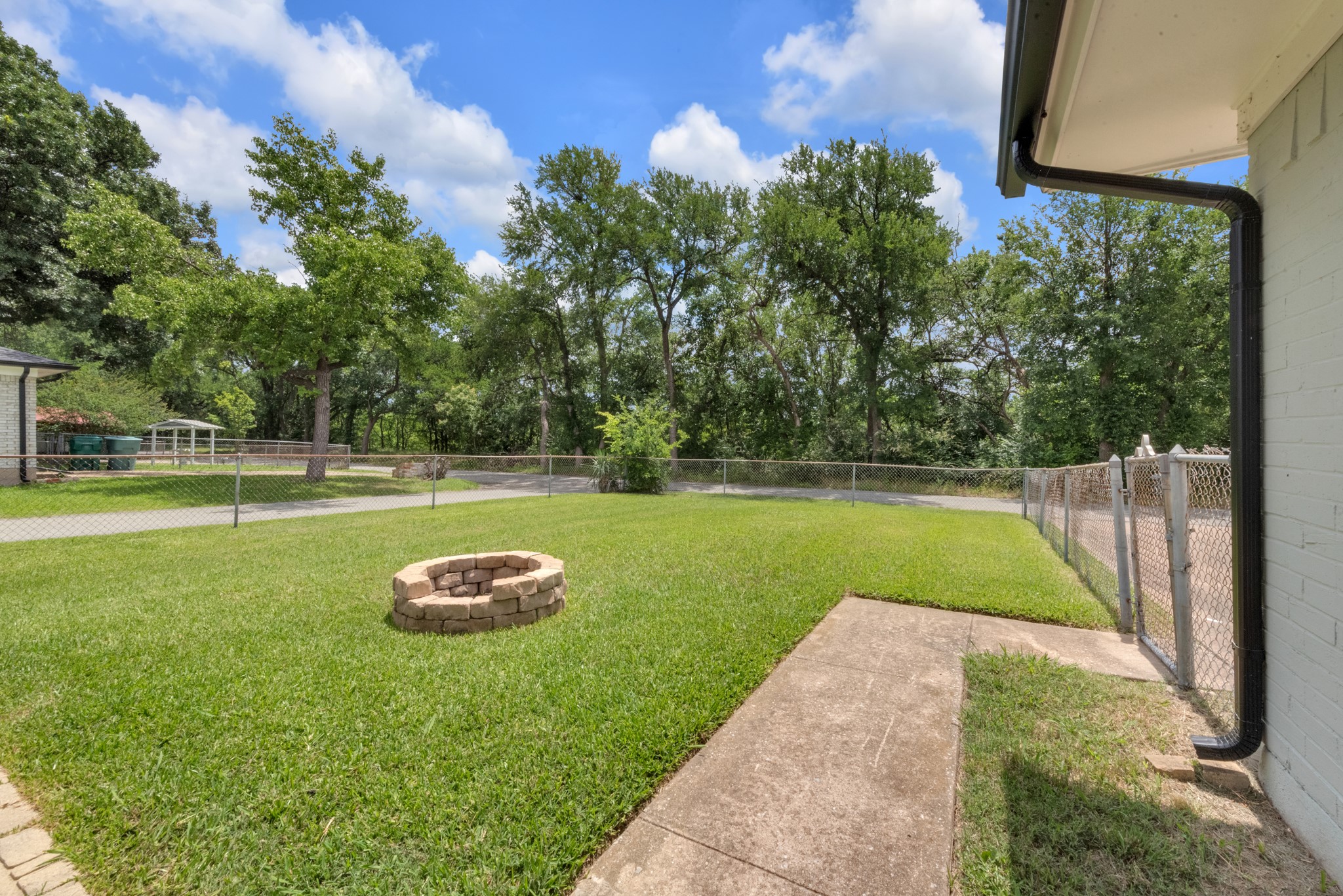 842 Starlight Drive Sherman TX 75090
