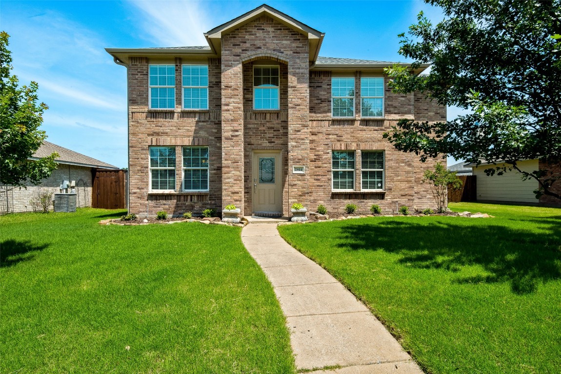 2814 Meadow Bluff Drive Wylie TX 75098