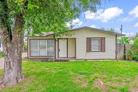 648 N 4th Street Garland TX 75040