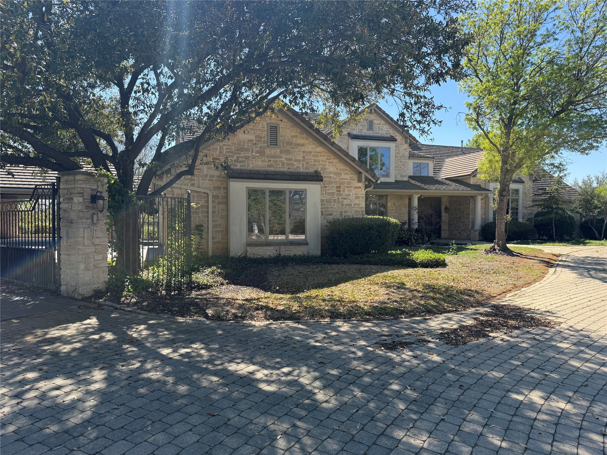 2316 Starlight Court Arlington TX 76016