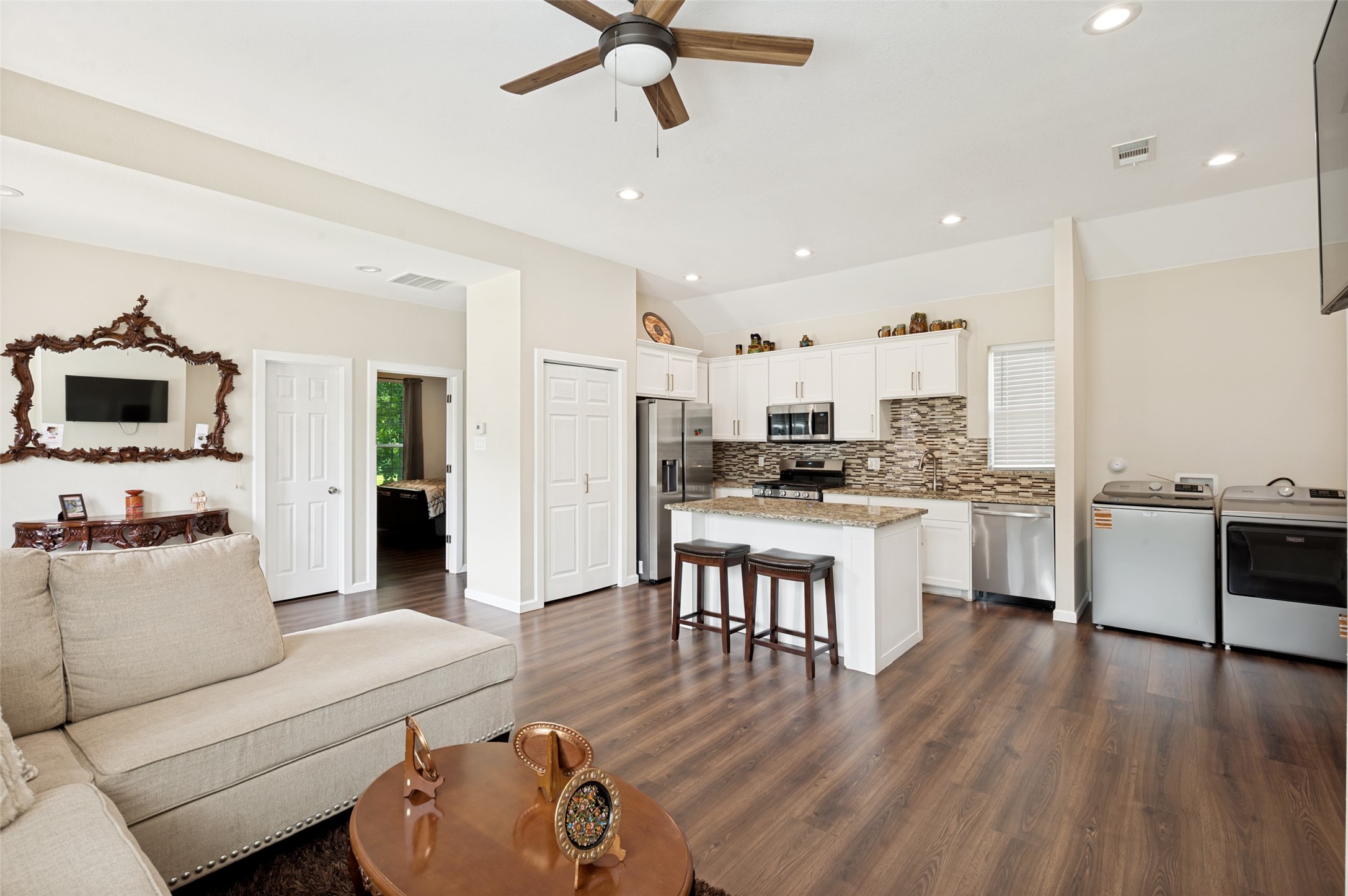 343 N Morris Street Gainesville TX 76240